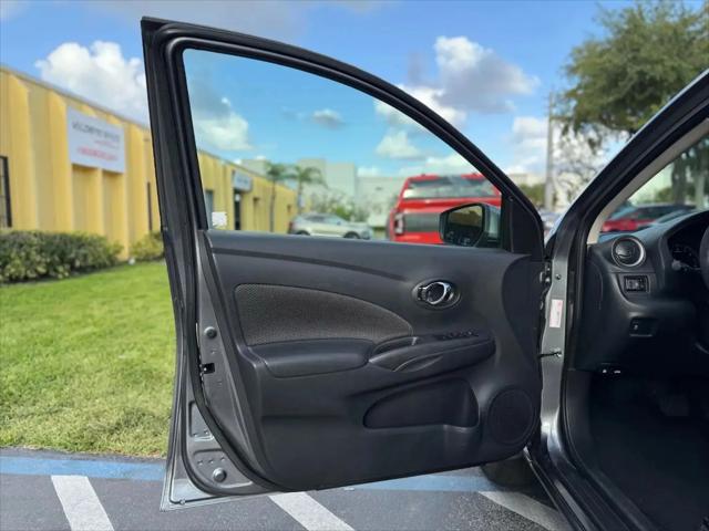 2018 Nissan Versa 1.6 SV