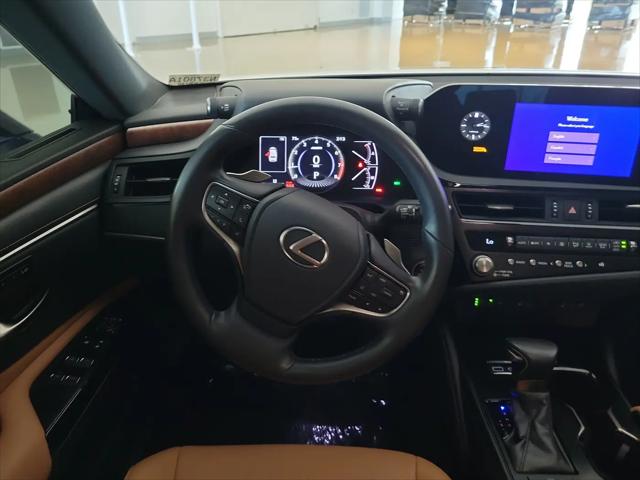 2024 Lexus ES 250 ES 250