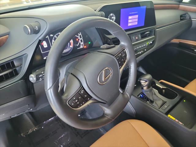 2024 Lexus ES 250 ES 250