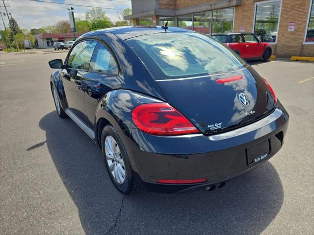 2016 Volkswagen Beetle 1.8T Wolfsburg Edition