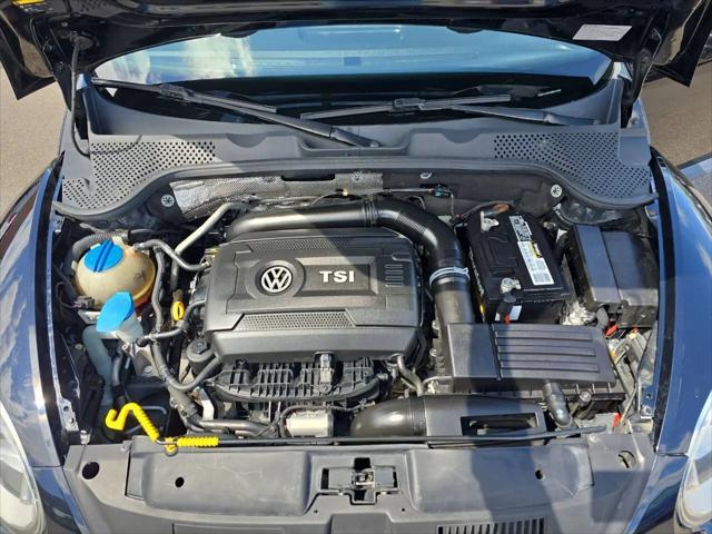 2016 Volkswagen Beetle 1.8T Wolfsburg Edition