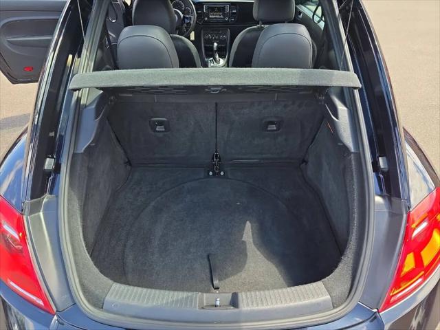 2016 Volkswagen Beetle 1.8T Wolfsburg Edition
