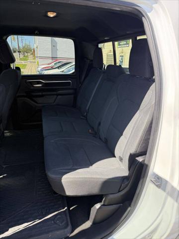 2024 Ram 1500 Big Horn Crew Cab 4x4 5'7" Box