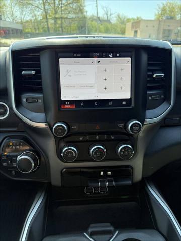 2024 Ram 1500 Big Horn Crew Cab 4x4 5'7" Box