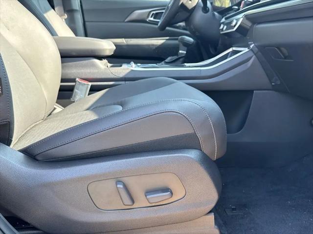 2025 Kia Carnival MPV SX Prestige