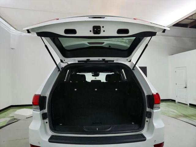2021 Jeep Grand Cherokee Laredo E 4x2