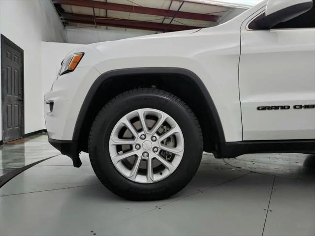 2021 Jeep Grand Cherokee Laredo E 4x2
