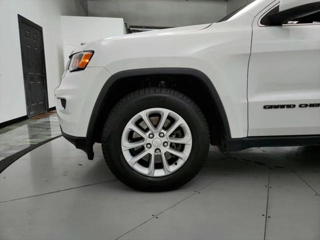 2021 Jeep Grand Cherokee Laredo E 4x2