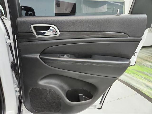 2021 Jeep Grand Cherokee Laredo E 4x2