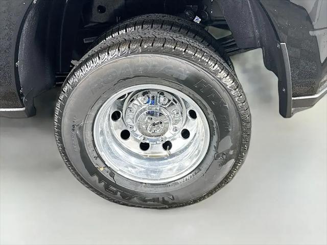 2025 Ram 3500 Laramie Crew Cab 4x4 8' Box