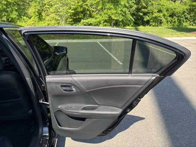 2017 Honda Accord Sport SE