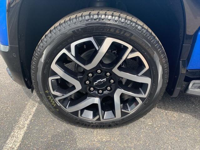 2025 Chevrolet Silverado EV RST