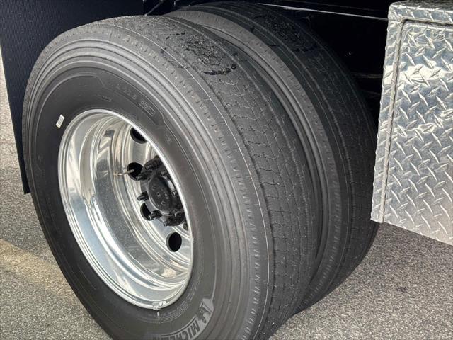 2025 Ford F-750 Reg Cab