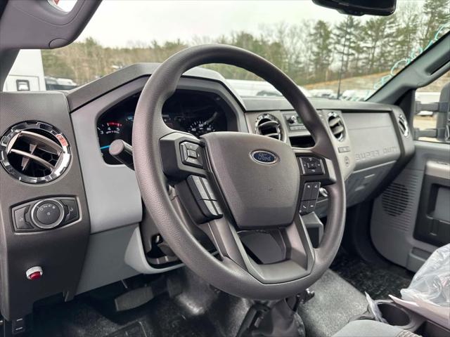 2025 Ford F-750 Reg Cab