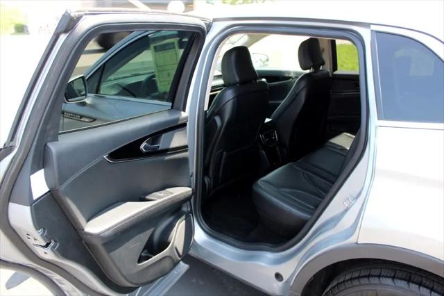 2023 Lincoln Nautilus Standard