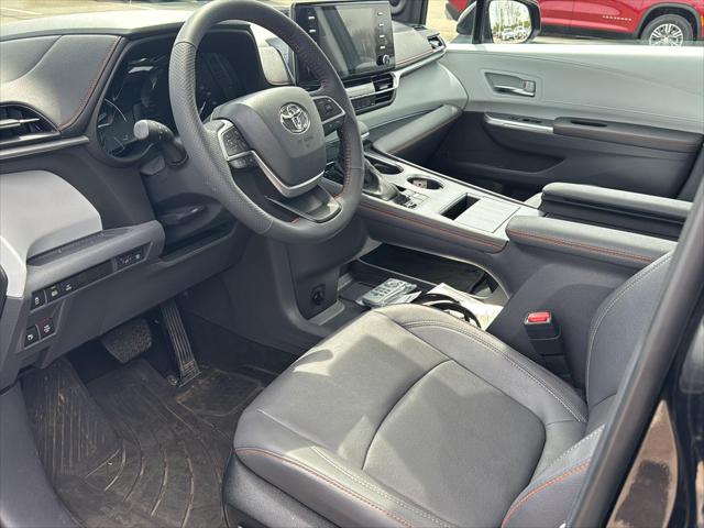 Used 2024 Toyota Sienna For Sale in Jackson, MI