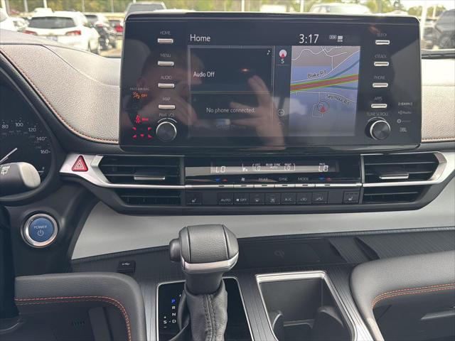Used 2024 Toyota Sienna For Sale in Jackson, MI
