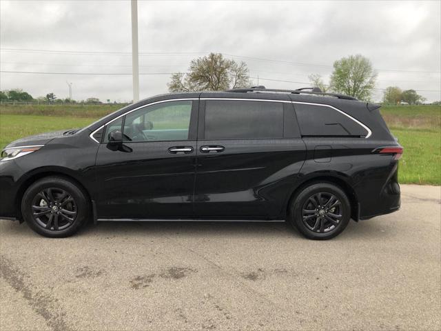 Used 2024 Toyota Sienna For Sale in Jackson, MI
