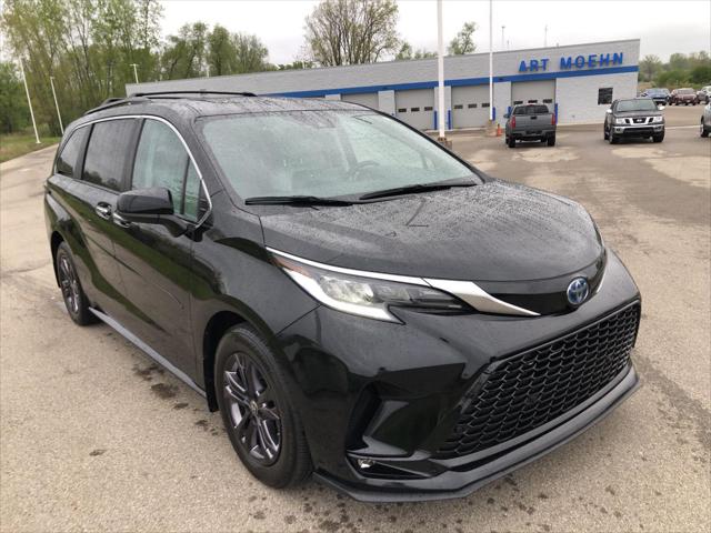Used 2024 Toyota Sienna For Sale in Jackson, MI