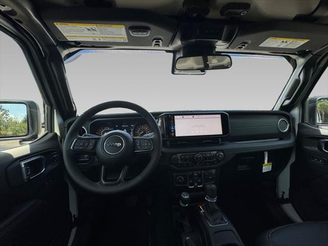 2025 Jeep Gladiator GLADIATOR HIGH TIDE 4X4 2025 Jeep Gladiator GLADIATOR HIGH TIDE 4X4