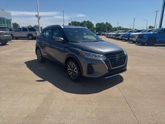 2021 Nissan Kicks SV Xtronic CVT