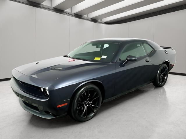 2017 Dodge Challenger SXT