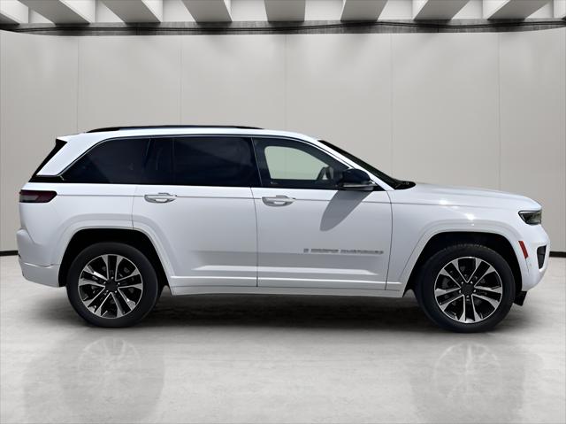 2022 Jeep Grand Cherokee 4xe Overland 4x4
