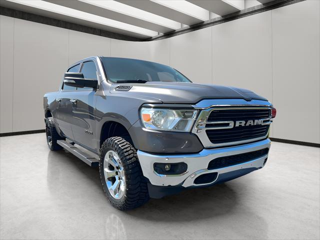2020 RAM 1500 Big Horn Crew Cab 4x4 57 Box