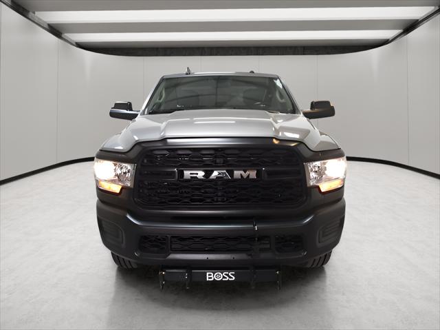 2020 RAM 2500 Tradesman Crew Cab 4X4 64 Box