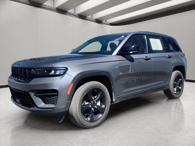 2023 Jeep Grand Cherokee Altitude 4x4