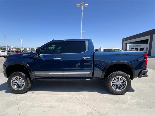 2022 Chevrolet Silverado 1500 4WD Crew Cab Short Bed High Country