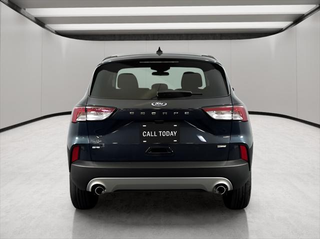 2022 Ford Escape SE Hybrid