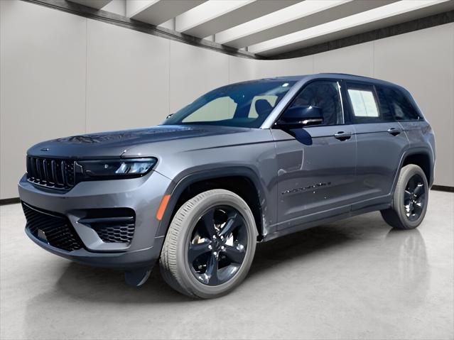 2023 Jeep Grand Cherokee Altitude 4x4
