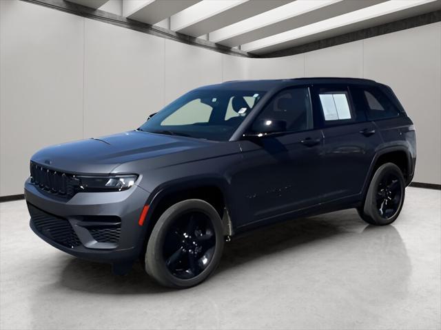 2023 Jeep Grand Cherokee Altitude 4x4
