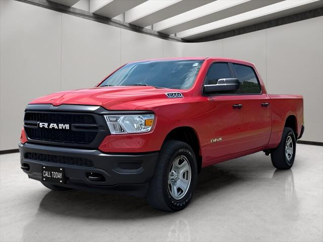 2020 RAM 1500 Tradesman Crew Cab 4x4 64 Box