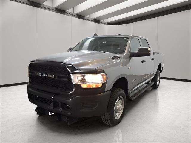 2020 RAM 2500 Tradesman Crew Cab 4X4 64 Box