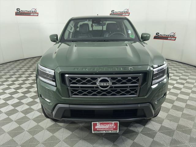 2024 Nissan Frontier Crew Cab SL 4x2