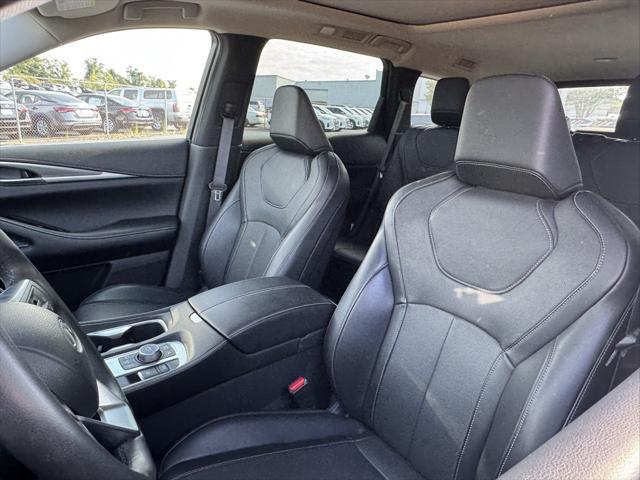 2023 INFINITI QX60 LUXE AWD 2023 INFINITI QX60 LUXE AWD