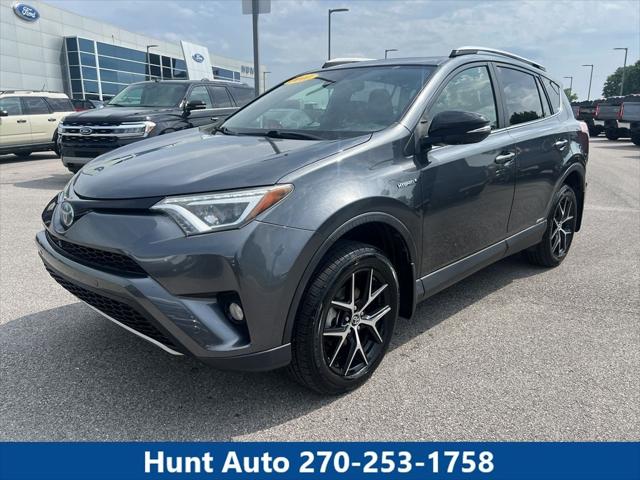 2017 Toyota RAV4 Hybrid SE