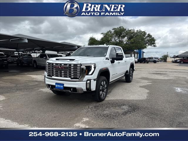 2024 GMC Sierra 2500HD 4WD Crew Cab Standard Bed Denali