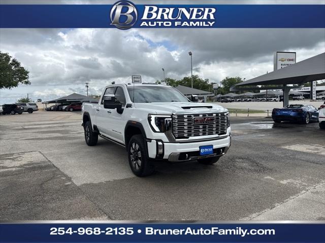 2024 GMC Sierra 2500HD 4WD Crew Cab Standard Bed Denali
