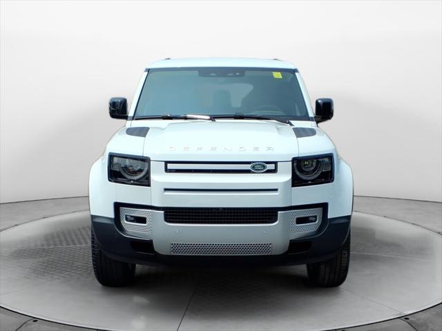 2025 Land Rover Defender 130 P300 S