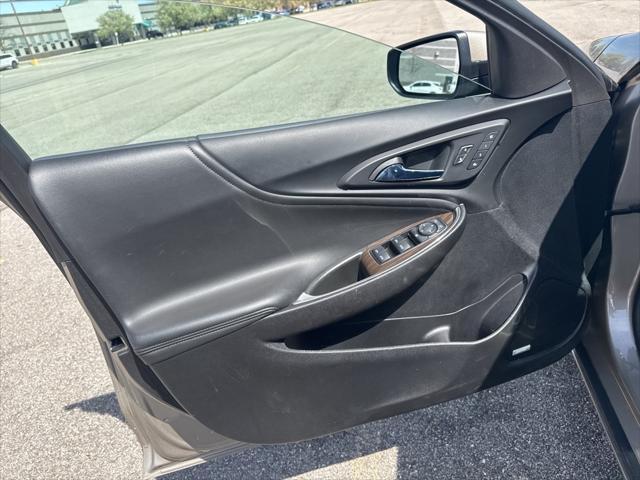 Used 2022 Chevrolet Malibu For Sale in Waterford Twp, MI