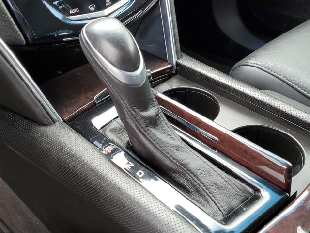 Used 2014 Cadillac XTS For Sale in Waterford Twp, MI