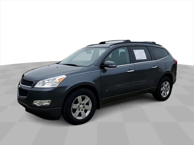 Used 2010 Chevrolet Traverse For Sale in Waterford Twp, MI