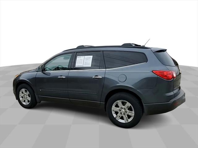 Used 2010 Chevrolet Traverse For Sale in Waterford Twp, MI