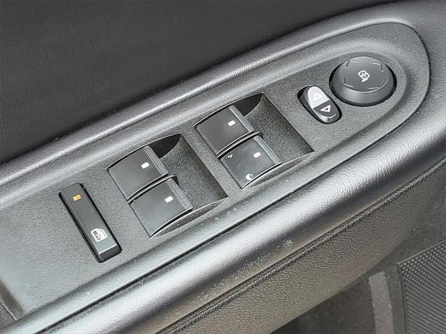 Used 2010 Chevrolet Traverse For Sale in Waterford Twp, MI