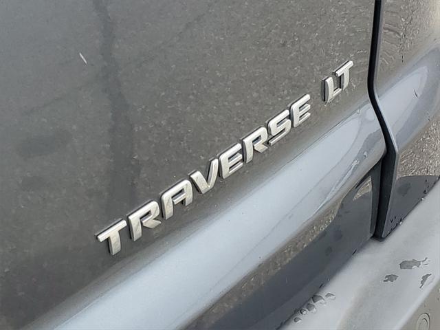 Used 2010 Chevrolet Traverse For Sale in Waterford Twp, MI