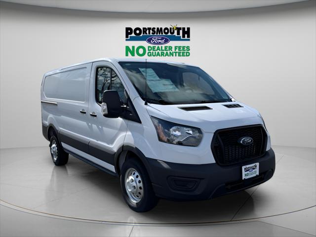2025 Ford Transit Cargo Van Base