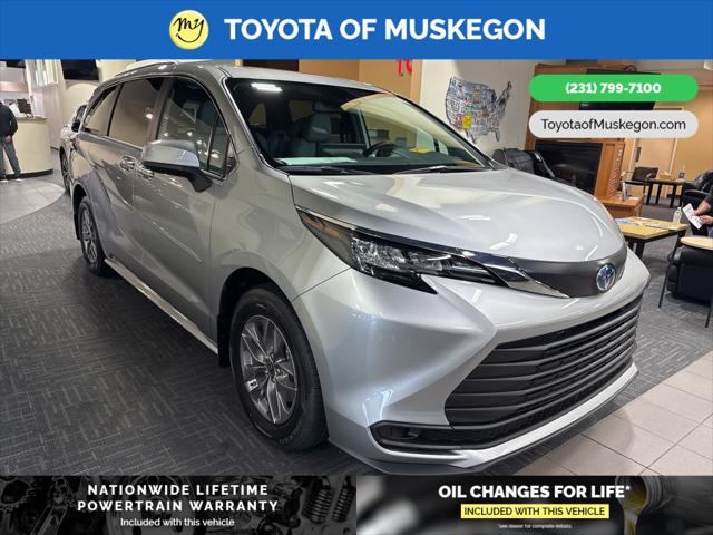 2025 Toyota Sienna LE for sale in Muskegon, MI